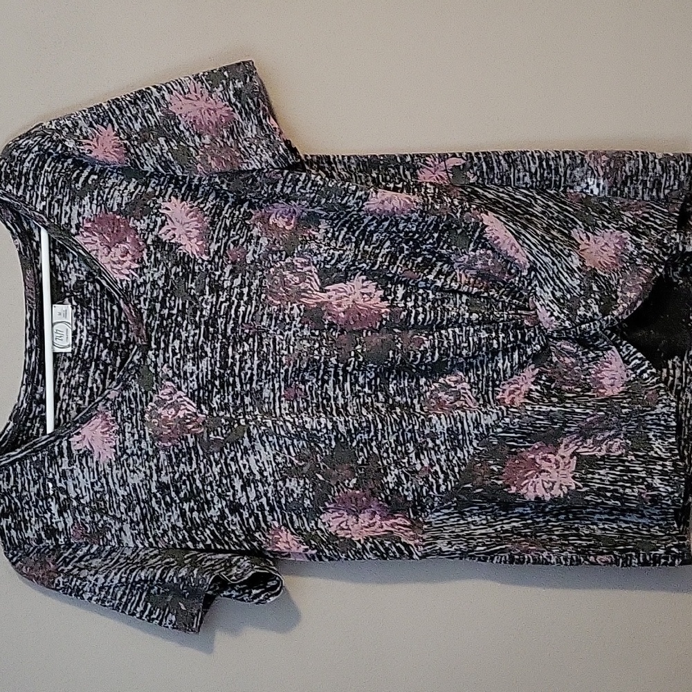 Cute Maurices tee.